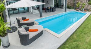 Bazén v ubytování Bliss Villas nebo v jeho okolí