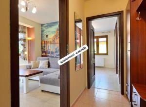 Posedenie v ubytovaní Karpacz4you - Apartamenty - Parking - WAKACJE w Górach 2025 - SKALNY STÓŁ 2,4 h