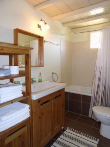 Koupelna v ubytování Vidalis Hotel