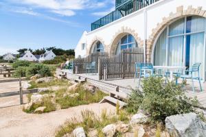 Κήπος έξω από το Résidence Odalys Valentin plage