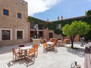 Restauracja lub miejsce do jedzenia w obiekcie Ca' n Beia Suites - Adults Only