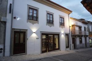 Gallery image of Feira Hostel & Suites in Santa Maria Da Feira