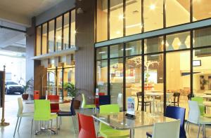 Gallery image of POP! Hotel Festival Citylink in Bandung