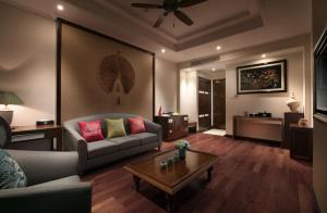 Gallery image of Ninh Binh Hidden Charm Hotel & Resort in Ninh Binh