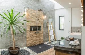 Koupelna v ubytování Bliss Villas