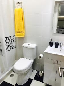 Koupelna v ubytování Excellent 2 bedroom apartment in Lisbon