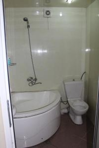 Φωτογραφία από το άλμπουμ του Nunuka House σε Tserovani