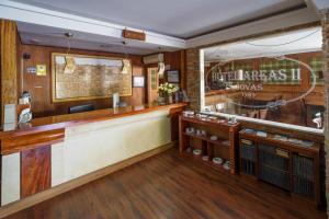 a bar at a fast food restaurant at As Areas II in Viveiro