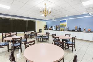 A restaurant or other place to eat at Days Inn by Wyndham Orangeburg South