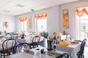 Restaurace v ubytování Hotel Holiday Beach