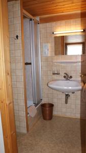 Koupelna v ubytování Gasthaus Oberweissen-Hittl + 37 fotografií