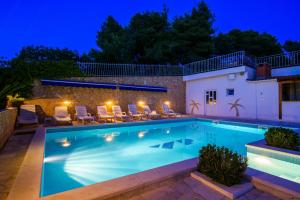 トロギールにあるBoutique Hotel B&B Villa Paulaのギャラリーの写真