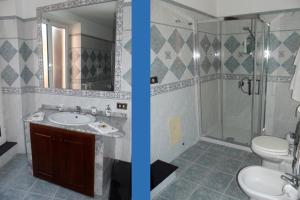 Koupelna v ubytování B&B del Mare + 28 fotografií