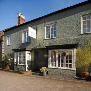The building where the guesthouse is located 