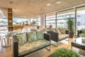 Posedenie v ubytovaní Aparthotel Odissea Park