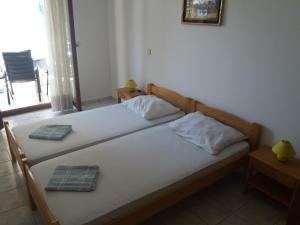 Кровать или кровати в номере Apartment Lokvice