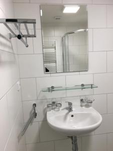ห้องน้ำของ Apartmány SOFIA Kamenice nad Lipou