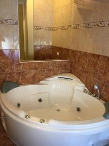 Koupelna v ubytování Rooms Portorose Center