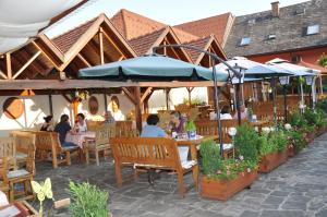 A restaurant or other place to eat at Hotel Schilcherlandhof