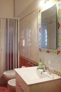 Kylpyhuone majoituspaikassa Casa Destradis B&B