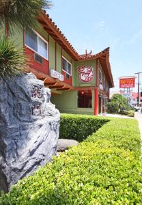 Imagen de la galería de Royal Pagoda Motel Dodger Stadium, en Los Ángeles