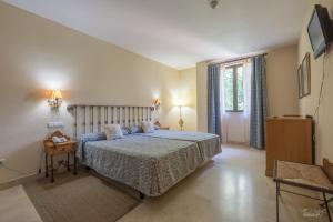 Posteľ alebo postele v izbe v ubytovaní Hotel Batuecas + 37 fotografií