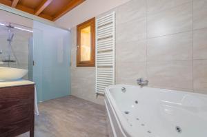 Łazienka w obiekcie Finca Short De Conies 2