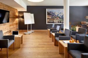 Posezení v ubytování der grüne Baum Mountain Boutique Hotel