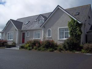 Gallery image of Nephin Lodge in Westport