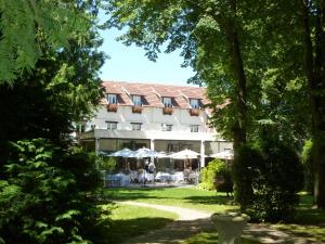 Zahrada ubytování Hostellerie Du Royal Lieu