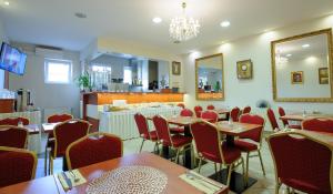 En restaurang eller annat matställe på Abidar Hotel Spa & Wellness