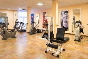 Fitness centrum a/nebo fitness zařízení v ubytování Fattoria La Principina Hotel & Congress
