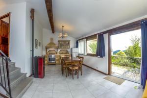 Albergo Diffuso Balcone sul Friuliにあるシーティングエリア
