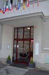 Exteriér nebo vchod ubytování HOTEL ARÉNA
