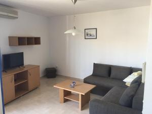 Gallery image of Apartments Aldomar in Biograd na Moru