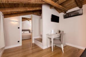 Et tv og/eller underholdning på Bed and Breakfast Villa Maria