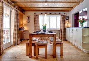 Fotografie z fotogalerie ubytování Chalet Im Wieselti v destinaci Langwies