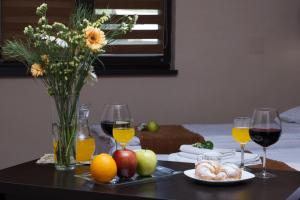 Nápoje v ubytování WOW Guest house in apartment 141 + 31 fotografií
