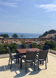 Gallery image of Canary Studios in Parga