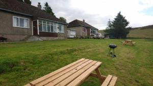 Zahrada ubytování Scotland Paradise Relax Accommodation by Shooting Club Kirriemuir