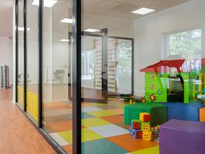Klub dla dzieci w obiekcie Lucky40 - Apartament z widokiem na morze, SPA gratis, Dwie Sosny