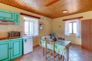 Kuchyň nebo kuchyňský kout v ubytování Apartments Josip & Maria