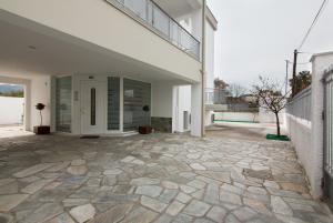 Budova, v ktorej sa apartmán nachádza