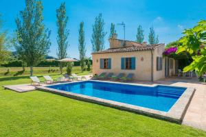 The swimming pool at or close to Es Moli (Son Comparet)