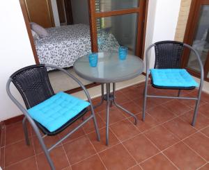 A seating area at Apartament Lazurowy