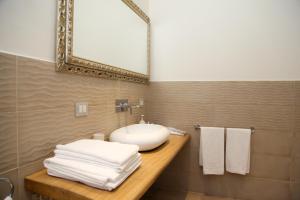 Koupelna v ubytování Hypnos Boutique Hotel