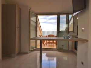 Kuchyň nebo kuchyňský kout v ubytování Suite sul mare + 12 fotografií