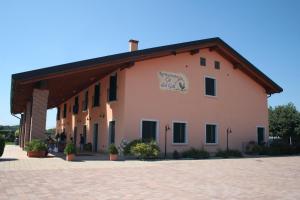 Budynek, w którym mieści się the country house