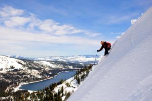 Gallery image of Donner Lake Village in Truckee