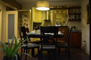 Foto dalla galleria di Kangaroo Wasi Airport Bed & Breakfast a Lima